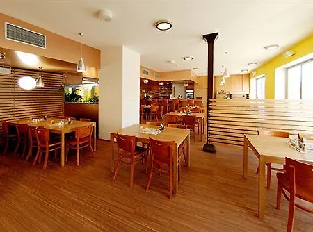 Hotel Academic & Congress Centre Roztoky (Prague-West)