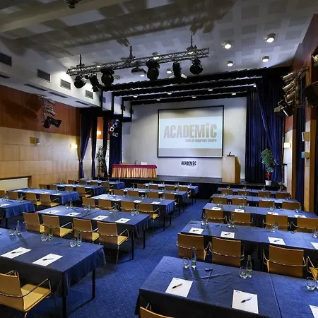 Academic & Congress Centre Hotel